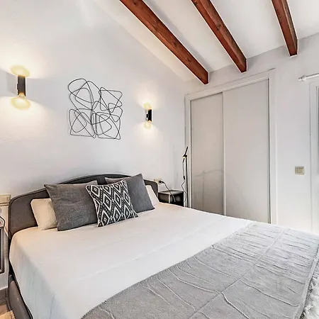 Monsy 2 * بورت دي بوينسا